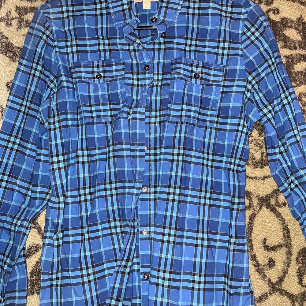 American Eagle Outfitters Blue Long Sleeve Tee